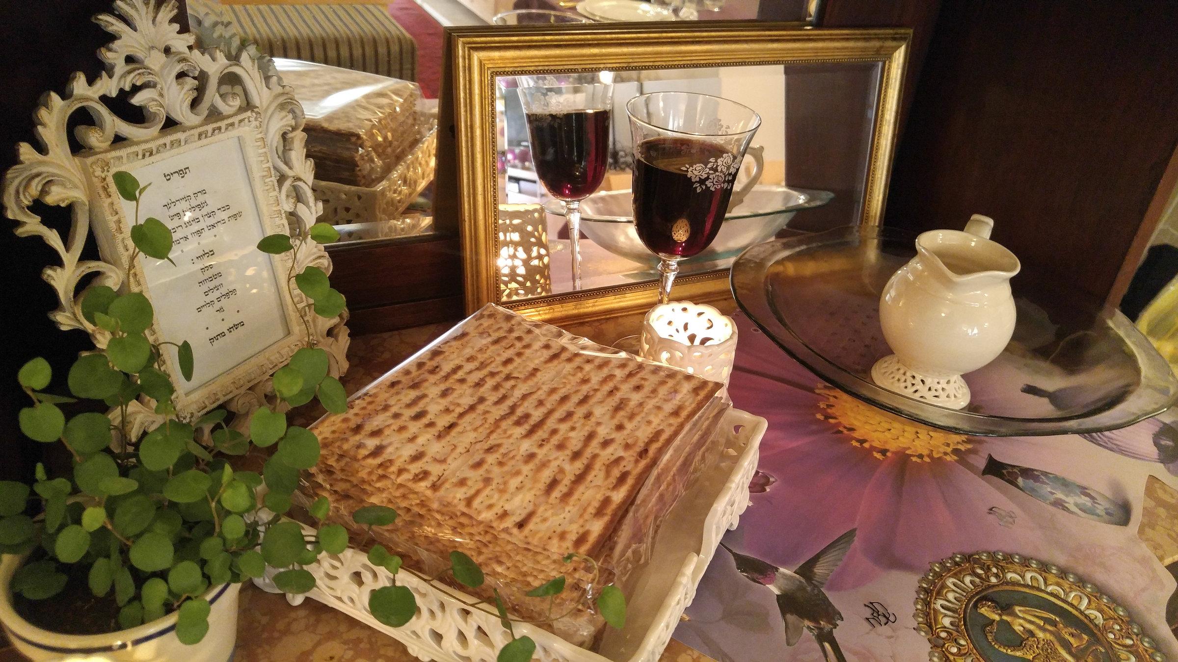 סגול, יוטה ופנינים