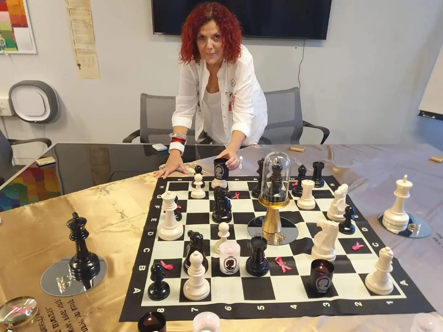 אורלי הראל מעצבת